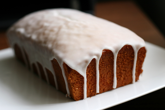 Como hacer un glaseado blanco para bizcochos y tartas