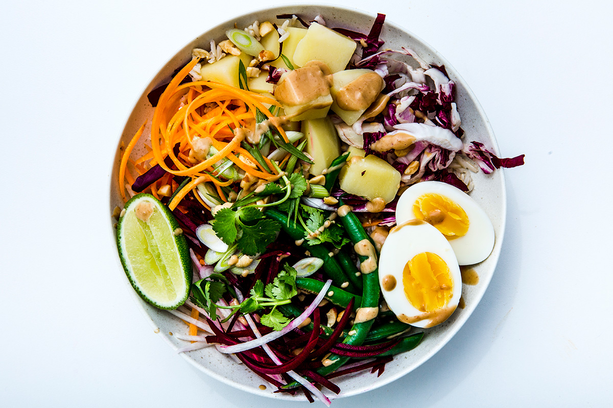 ¿Qué es y cómo se prepara la ensalada Gado Gado?